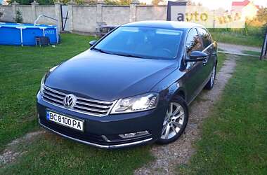 Volkswagen Passat 2012