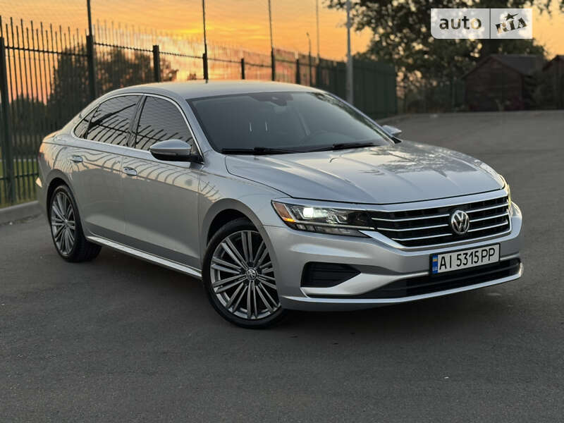 Седан Volkswagen Passat 2020 в Києві