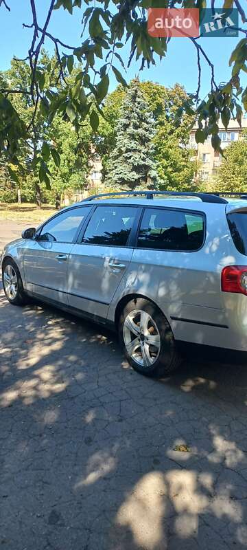 Универсал Volkswagen Passat 2008 в Доброполье