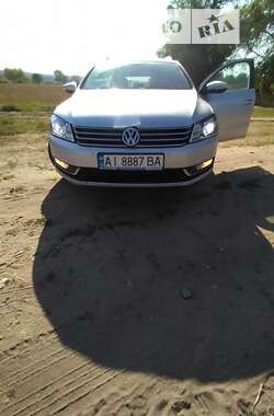 Універсал Volkswagen Passat 2011 в Катеринопілі