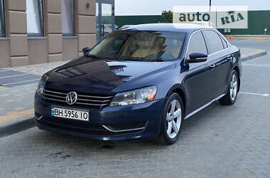 Седан Volkswagen Passat 2013 в Одесі