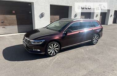 Универсал Volkswagen Passat 2015 в Ровно