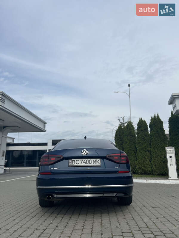 Седан Volkswagen Passat 2018 в Мостиске