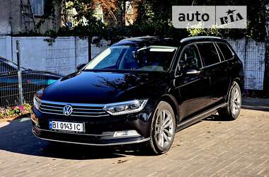 Универсал Volkswagen Passat 2019 в Полтаве