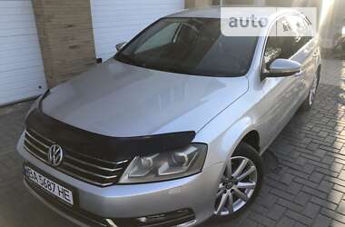 Седан Volkswagen Passat 2011 в Кропивницком