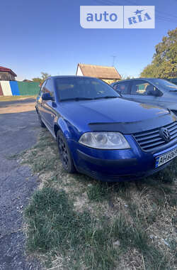 Седан Volkswagen Passat 2001 в Марганце