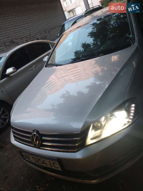 Volkswagen Passat 2012