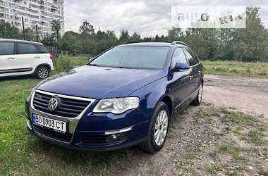 Универсал Volkswagen Passat 2010 в Львове