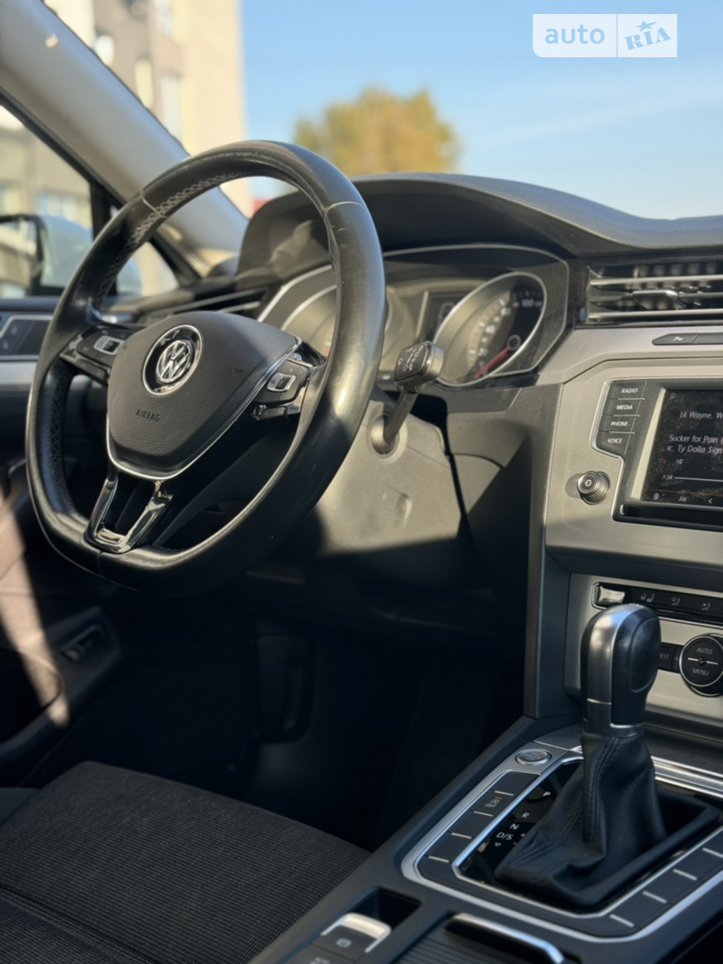 2015 Volkswagen Passat - мініатюра 13