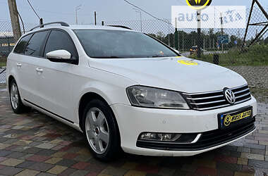 Volkswagen Passat 2011