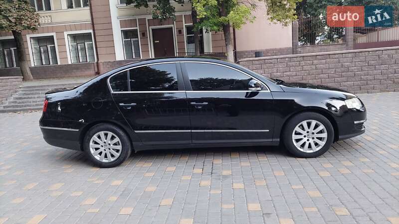 Седан Volkswagen Passat 2007 в Одесі