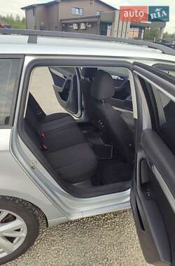 Универсал Volkswagen Passat 2012 в 