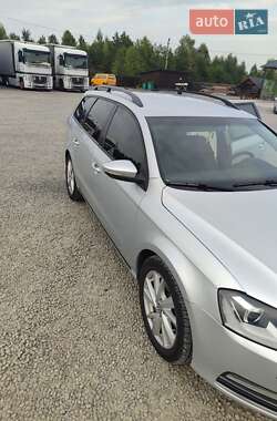 Универсал Volkswagen Passat 2012 в 