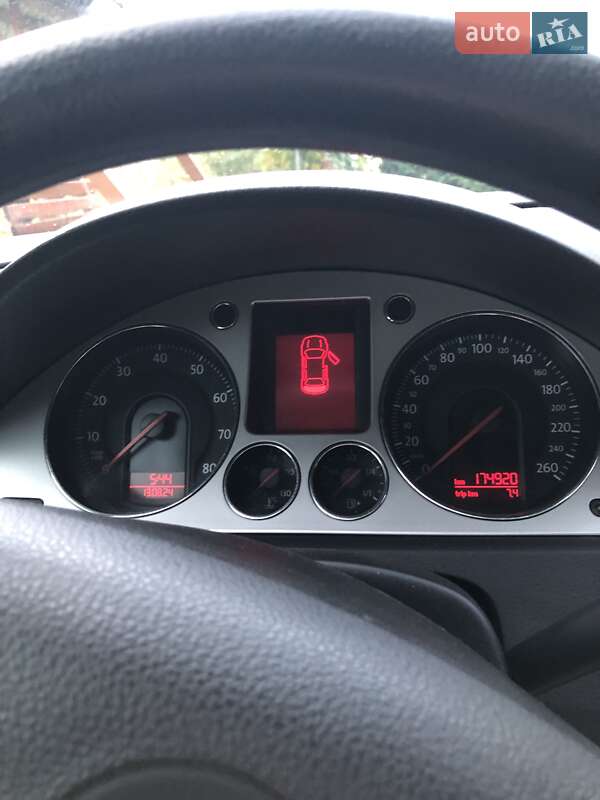 Универсал Volkswagen Passat 2008 в Ивано-Франковске