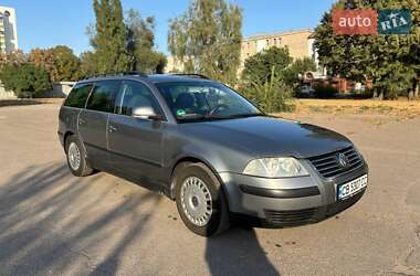 Универсал Volkswagen Passat 2004 в Харькове