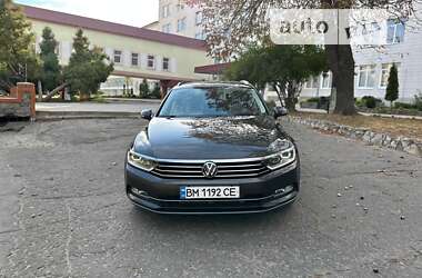 Універсал Volkswagen Passat 2015 в Сумах