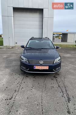 Універсал Volkswagen Passat 2013 в 