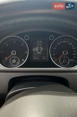 Універсал Volkswagen Passat 2011 в 