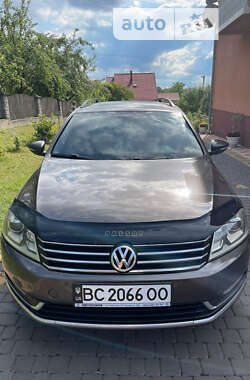 Volkswagen Passat 2012