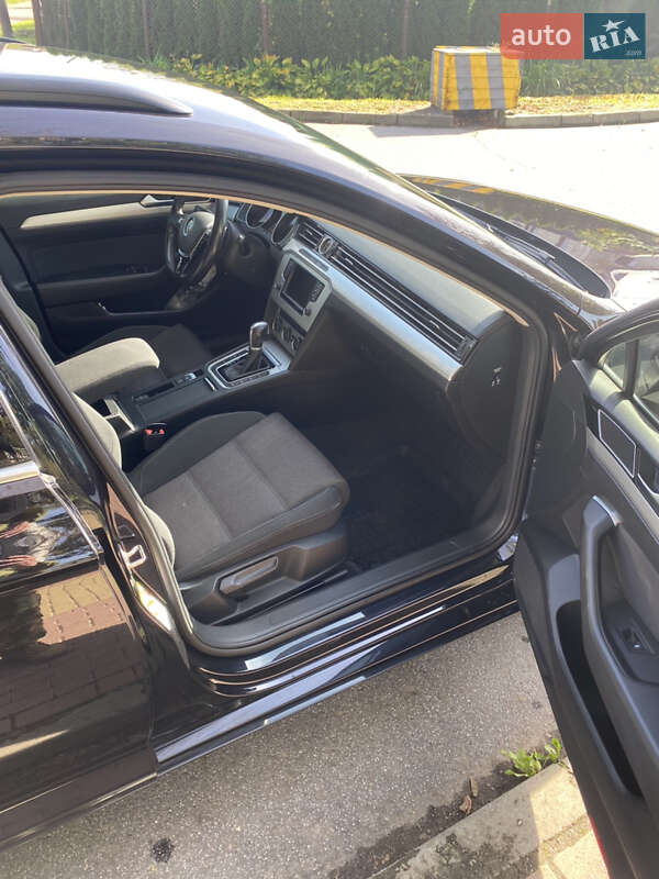 Универсал Volkswagen Passat 2017 в Моршине