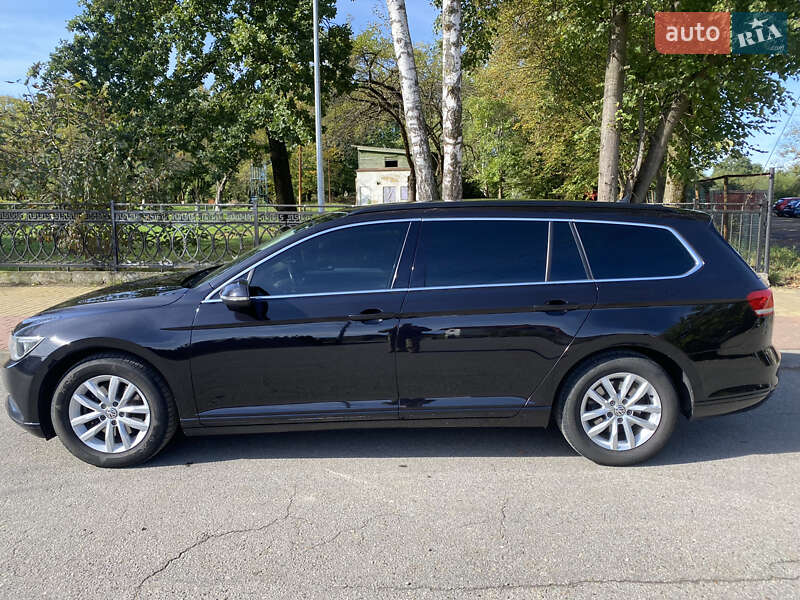 Универсал Volkswagen Passat 2017 в Моршине