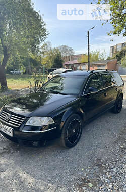 Універсал Volkswagen Passat 2004 в Бердичеві