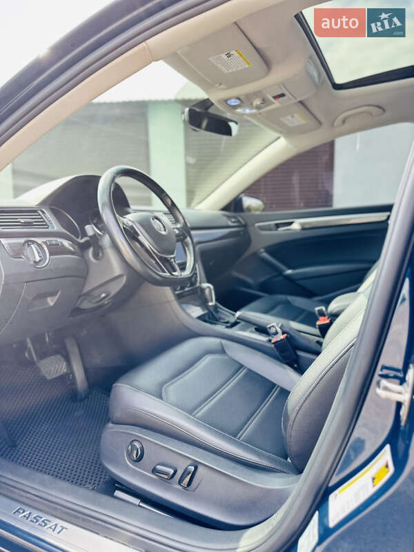 Седан Volkswagen Passat 2018 в Ізмаїлі
