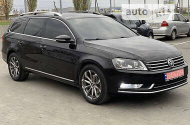 Универсал Volkswagen Passat 2012 в Вознесенске