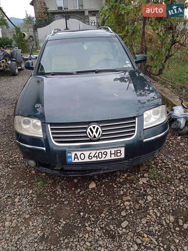 Універсал Volkswagen Passat 2000 в Виноградові