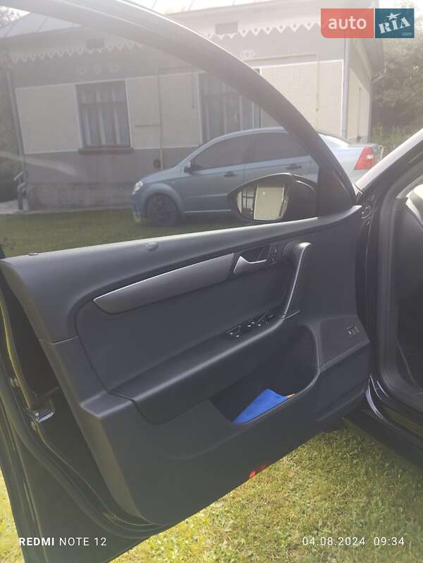 Універсал Volkswagen Passat 2014 в Тернополі