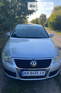 Седан Volkswagen Passat 2005 в Вінниці