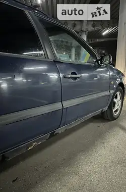 Volkswagen Passat 1996