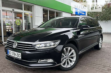 Универсал Volkswagen Passat 2015 в Киеве