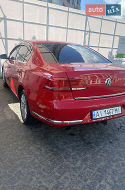 Седан Volkswagen Passat 2011 в Києві