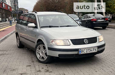 Универсал Volkswagen Passat 2000 в Луцке