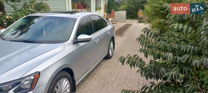 Седан Volkswagen Passat 2016 в Киеве фото 3 Седан Volkswagen Passat 2016 в Киеве