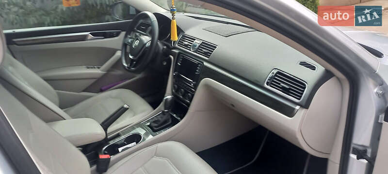 Седан Volkswagen Passat 2016 в Киеве фото 10 Седан Volkswagen Passat 2016 в Киеве