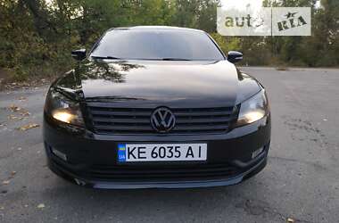 Седан Volkswagen Passat 2014 в Дніпрі