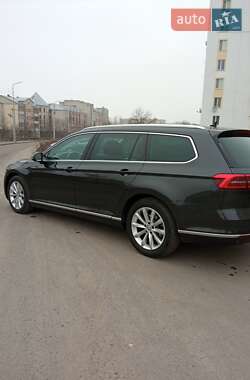Универсал Volkswagen Passat 2017 в Виннице