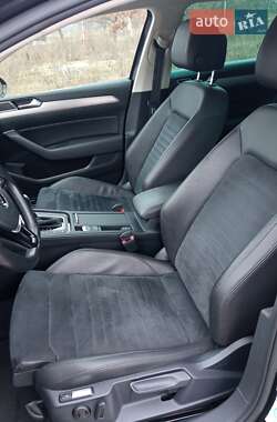 Универсал Volkswagen Passat 2017 в Виннице