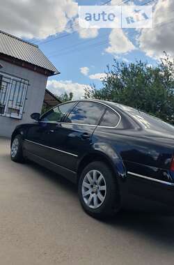 Седан Volkswagen Passat 2005 в Конотопе