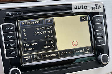 Універсал Volkswagen Passat 2012 в Луцьку