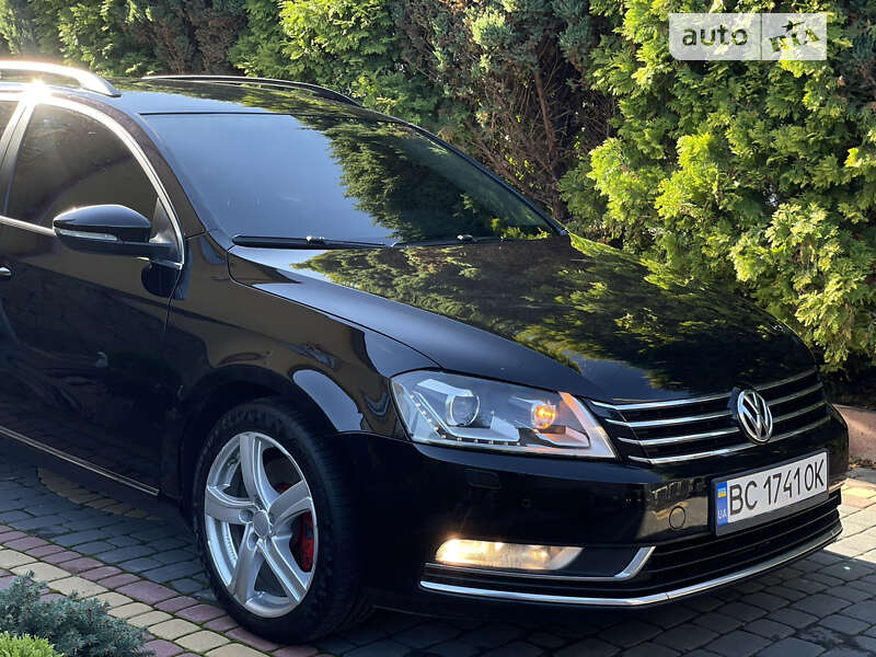 Универсал Volkswagen Passat 2012 в Самборе