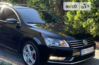 Универсал Volkswagen Passat 2012 в Самборе