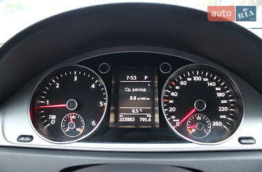 Универсал Volkswagen Passat 2012 в 