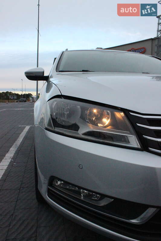 Универсал Volkswagen Passat 2012 в Львове