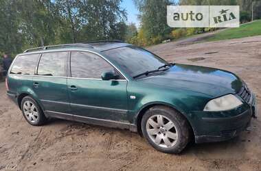 Універсал Volkswagen Passat 2002 в Камені-Каширському