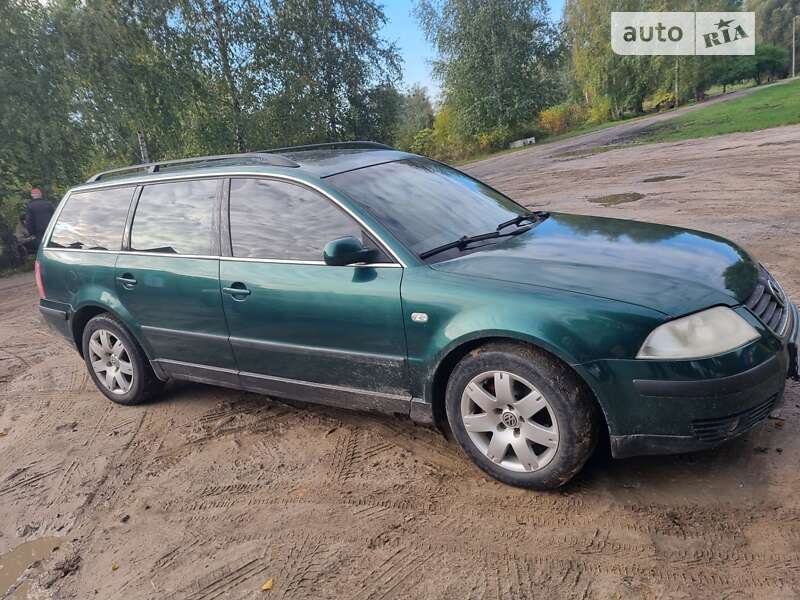 Універсал Volkswagen Passat 2002 в Камені-Каширському