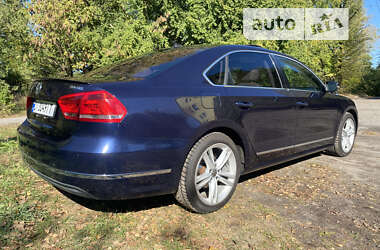 Седан Volkswagen Passat 2013 в Тарасівці