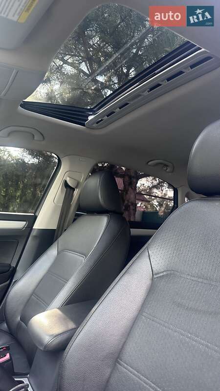 Седан Volkswagen Passat 2012 в Запорожье